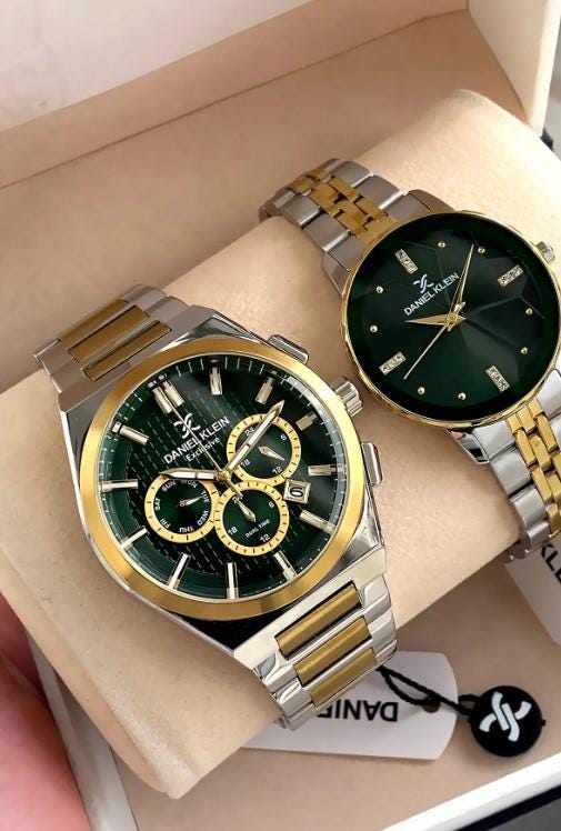 Gold Color Lover Couple Wristwatch with Steel Waterproof