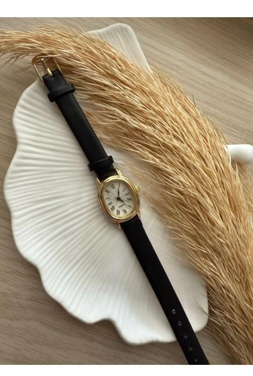 Rubsey Minimal Women's Wristwatch Leather Strap Gold Case Tiny Model