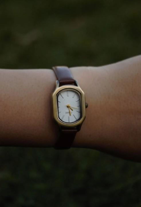 Vintage Antiqued Gold Steel Case Minimal Brown Women's Wristwatch