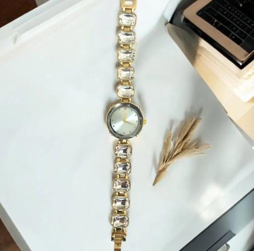 Pink women's wristwatch with cut stones, Wrist Watch for Women, Gold Colour, Vintage Design, Adjustable Band, Waterproof Watch
