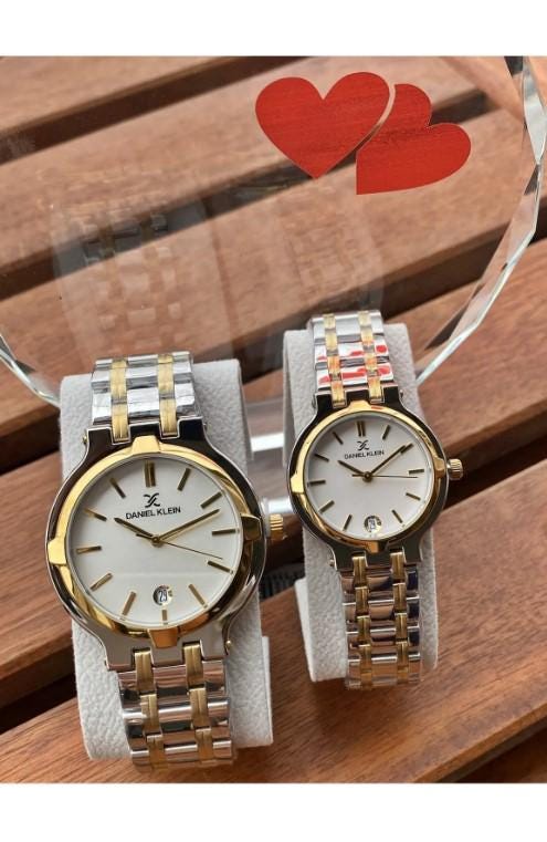 Valentine's Day Couple Watch Sets with Steel Cord, Steel Case and Bracelet Gift in a Special Box