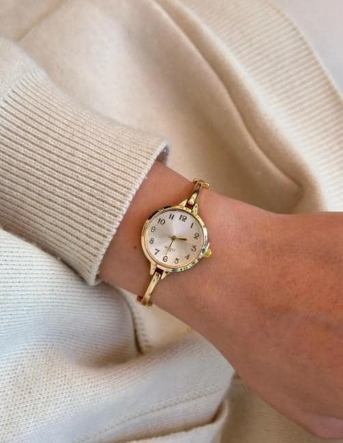 Metal Band Women's Wristwatch, Wrist Watch for Women, Vintage Design, Adjustable Band, White Dial, Valentine's Day Gift, Cool, Roman Numeral