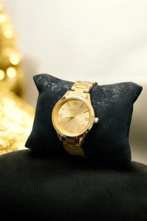 Women's Wristwatch with Calendar,Gold Color Women's Watch, Luminous Indexes, Easy to Use, White Design Dial, Elegant Design, Stylish