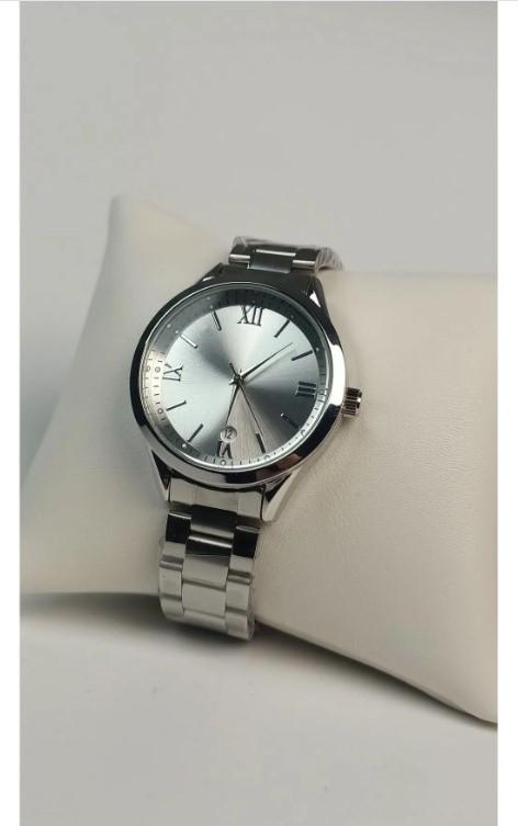 Women's Wristwatch with Calendar,Gold Color Women's Watch, Luminous Indexes, Easy to Use, White Design Dial, Elegant Design, Stylish