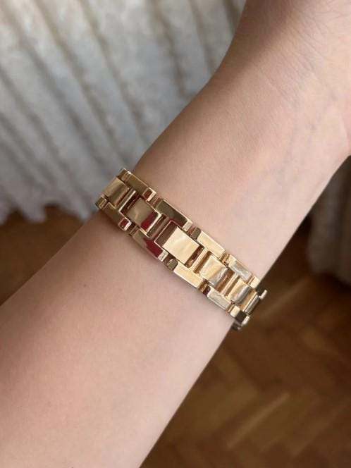 Women's Wristwatch with Chain Model, Woman Wrist Watch, Gold Colour Watch, Minimal Watch, Classy Design, Mother's Day Gift