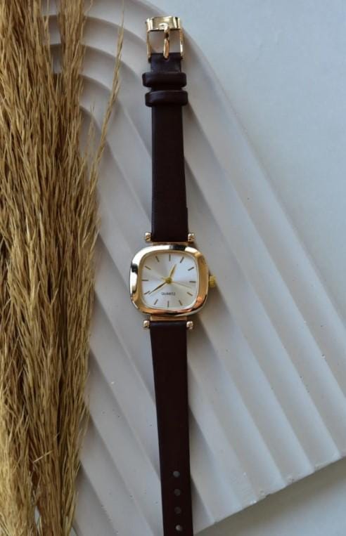 Women's Wristwatch, Square Retro Women's Watch, Silver Color, Gold Color Women's Watch, White Design Dial, Black Leather Strap Women's Watch