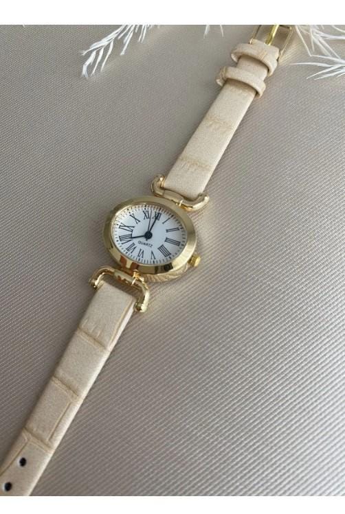 Retro Minimal Vintage Leather Band Women's Wristwatch Butterfly Model