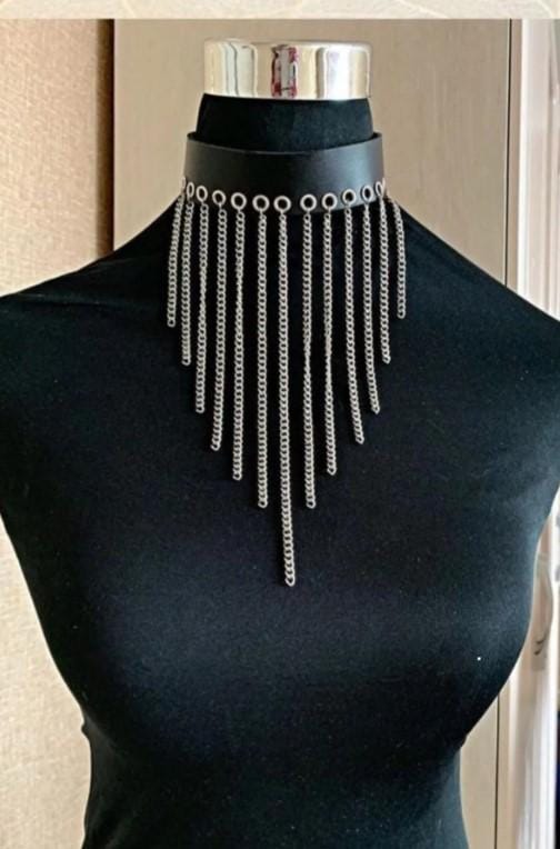 Stylish Leather Choker Leather Choker with Chain