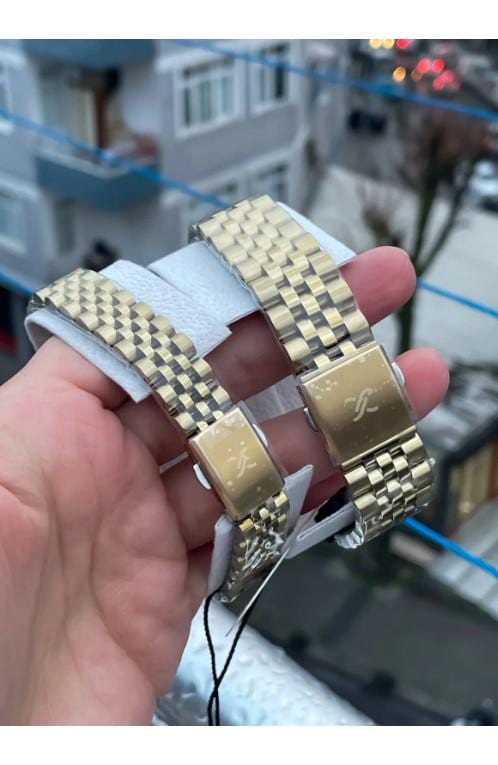 Gold Color Lover Couple Wristwatch with Steel Waterproof