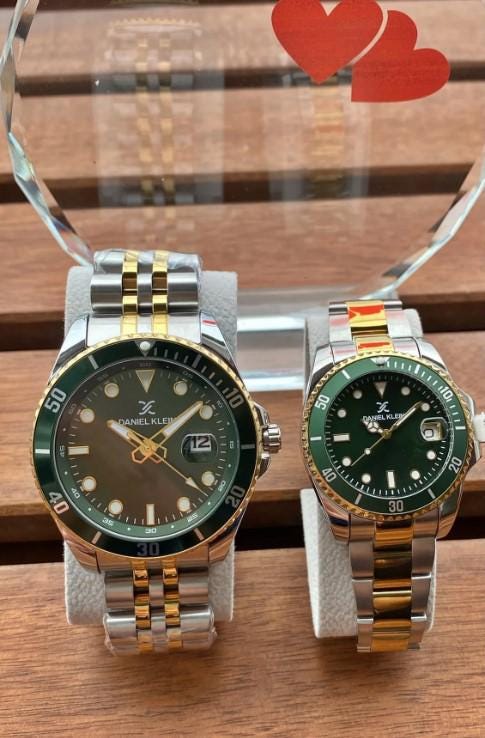 Valentine's Day Couple Watch Sets with Steel Cord, Steel Case and Bracelet Gift in a Special Box